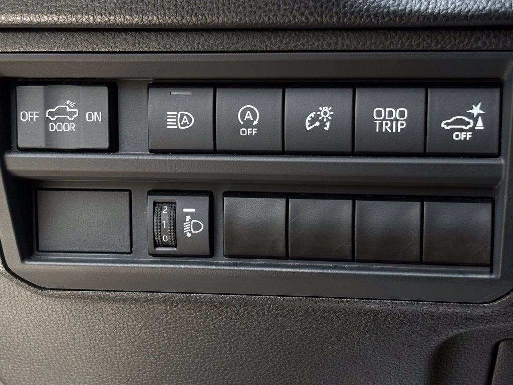 2024 Toyota Tundra 4WD SR5