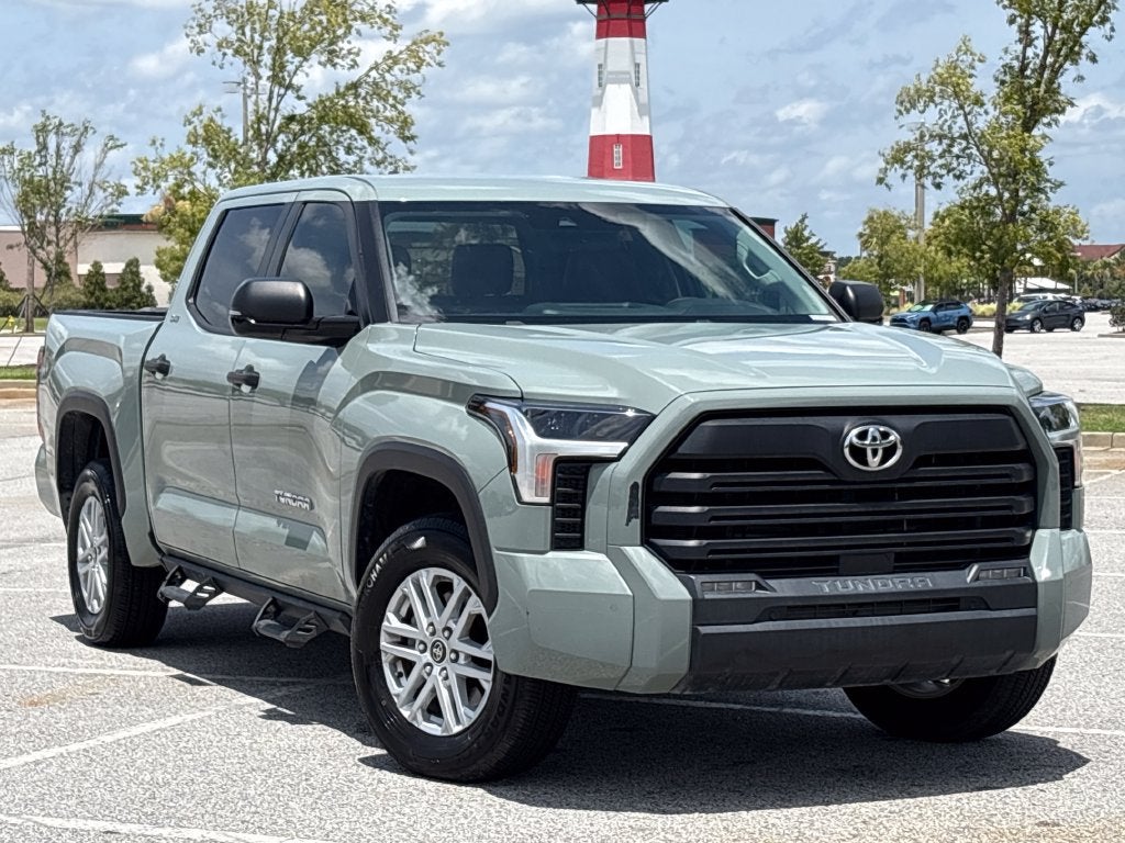 2024 Toyota Tundra 4WD SR5