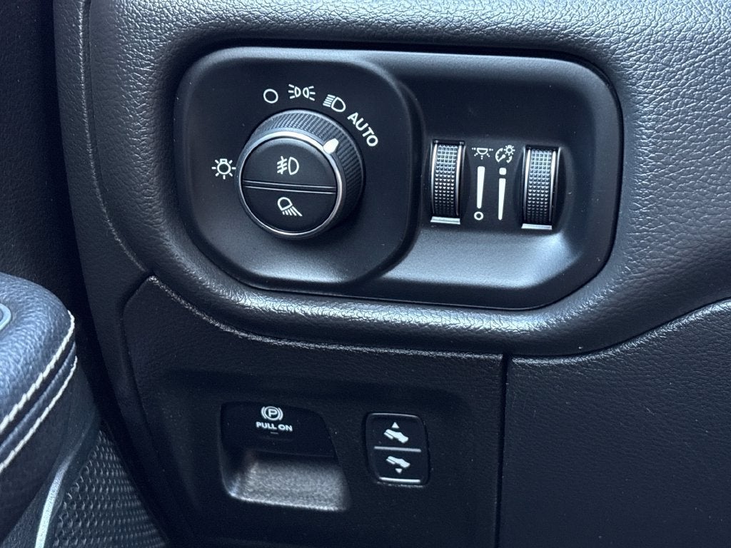 2021 RAM 1500 Base