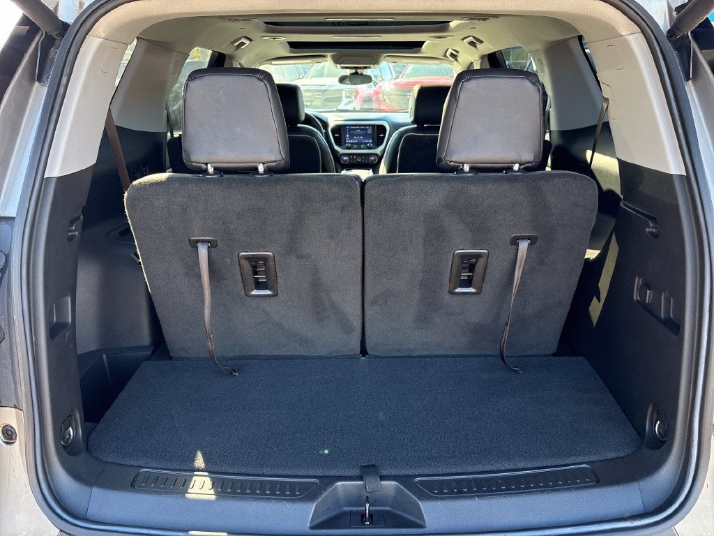 2022 GMC Acadia Base