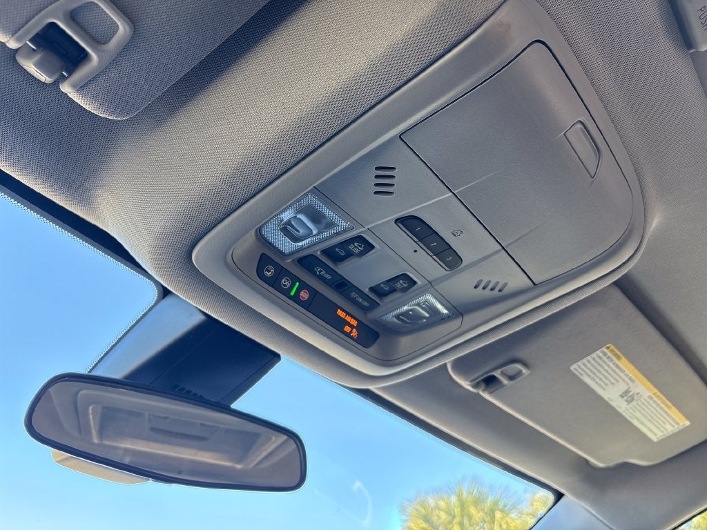 2022 GMC Acadia Base
