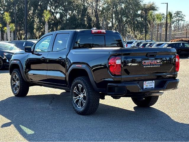 2023 GMC Canyon AT4