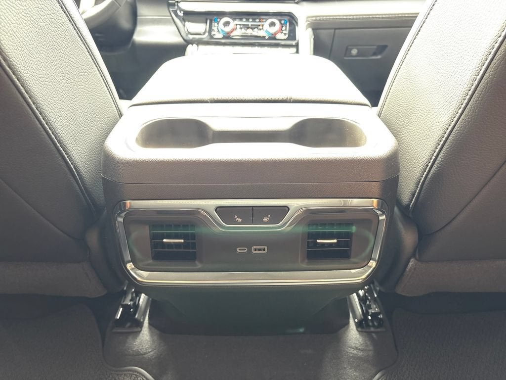 2024 GMC Sierra 1500 Base