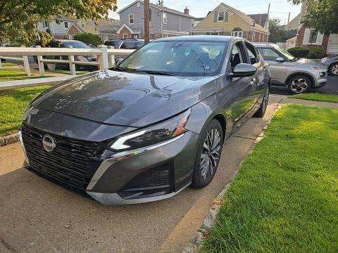 2024 Nissan Altima Base