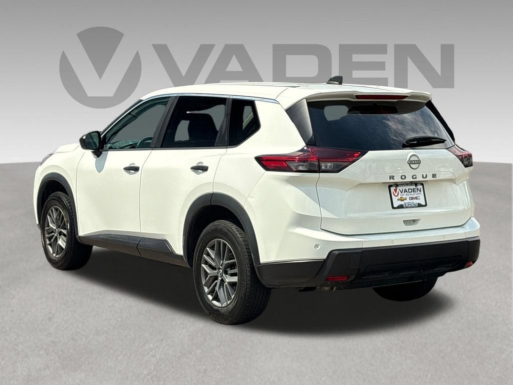 2024 Nissan Rogue Base