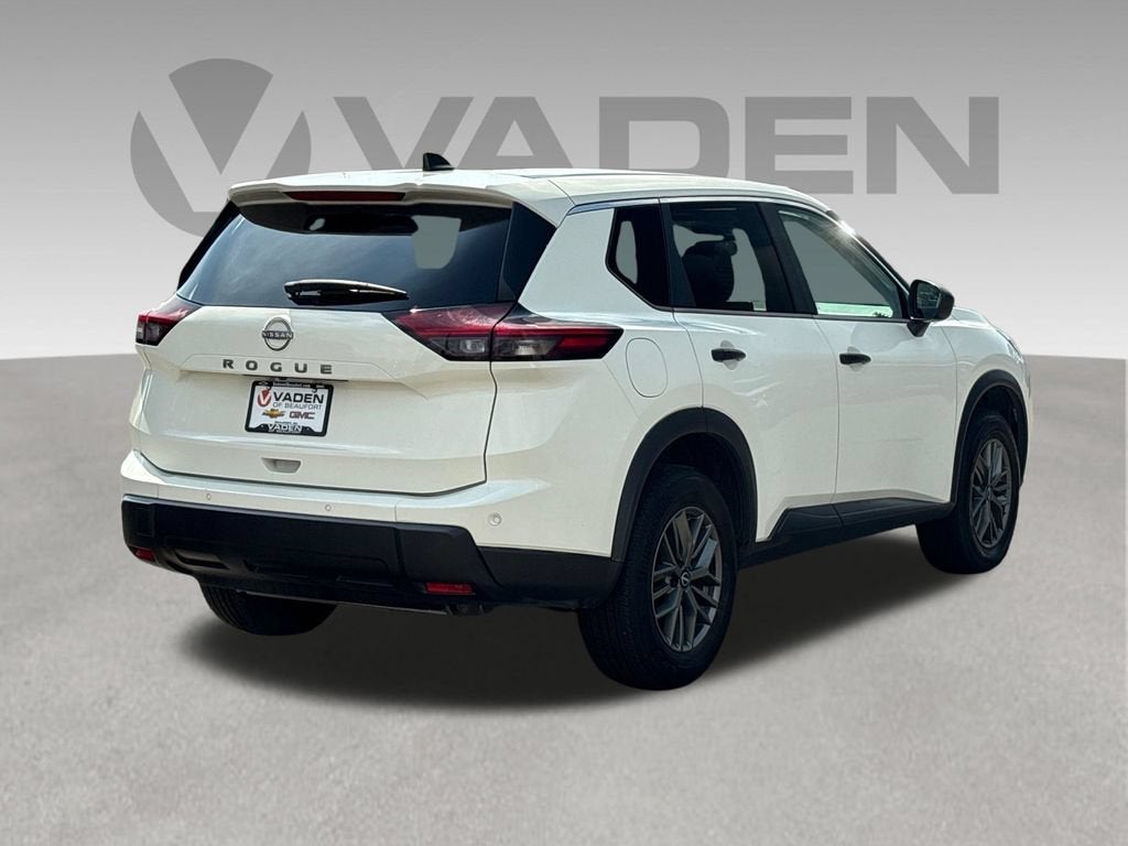 2024 Nissan Rogue Base