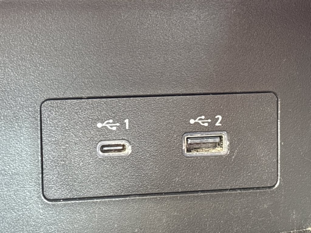 2024 Nissan Pathfinder Base