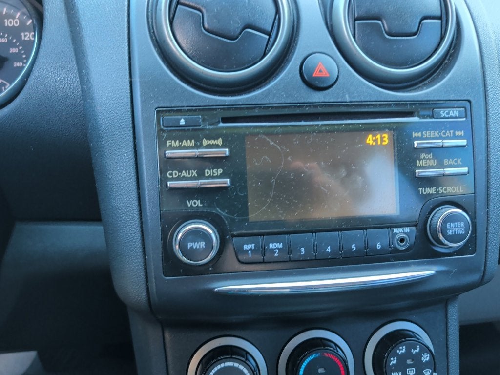 2014 Nissan Rogue Select Base