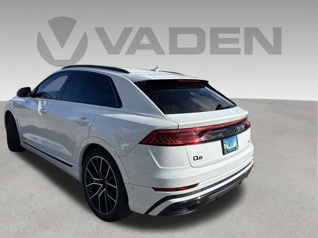 2022 Audi Q8 Base