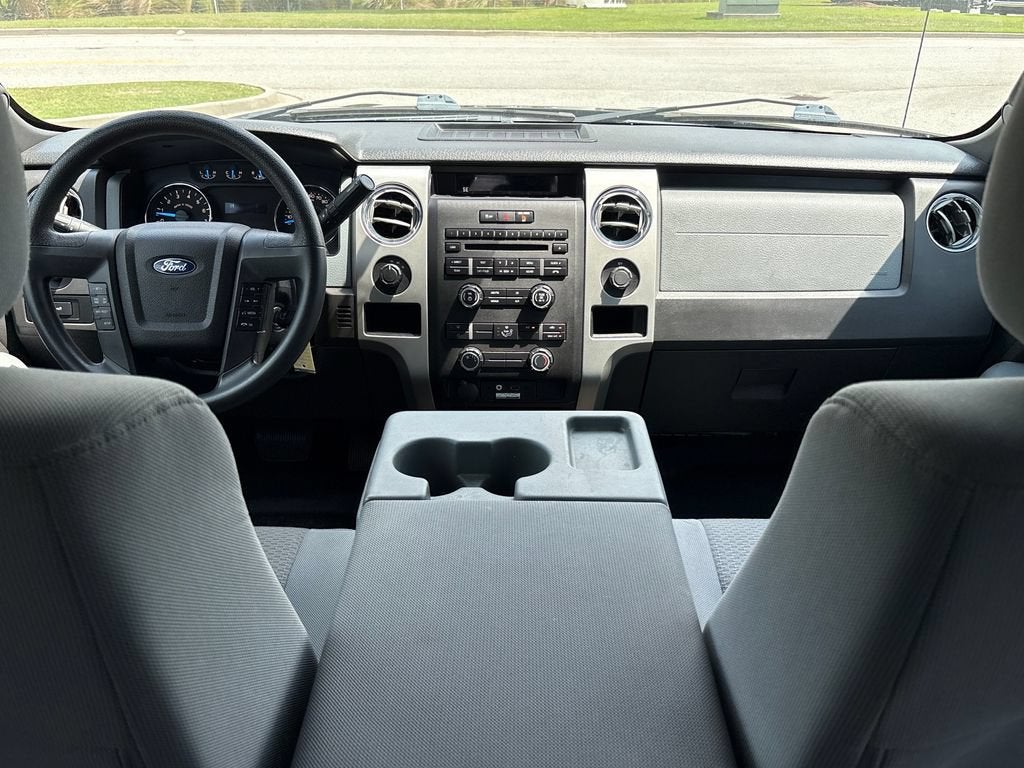 2013 Ford F-150 Base