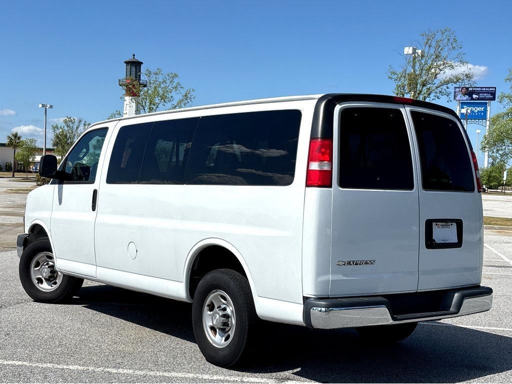 2019 Chevrolet Express Passenger 3500 LT
