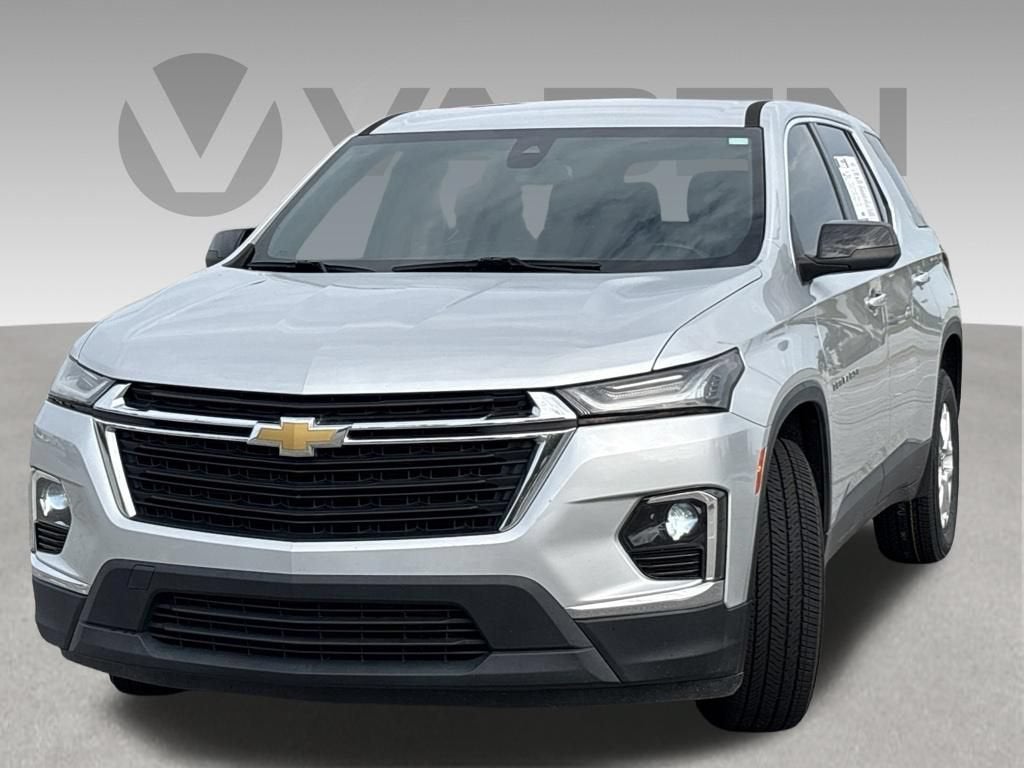 2022 Chevrolet Traverse Base