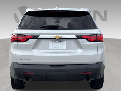 2022 Chevrolet Traverse Base