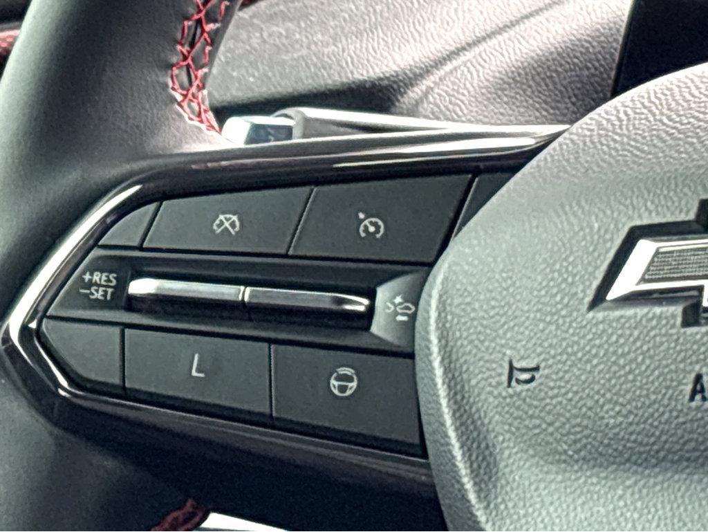 2025 Chevrolet Traverse RS