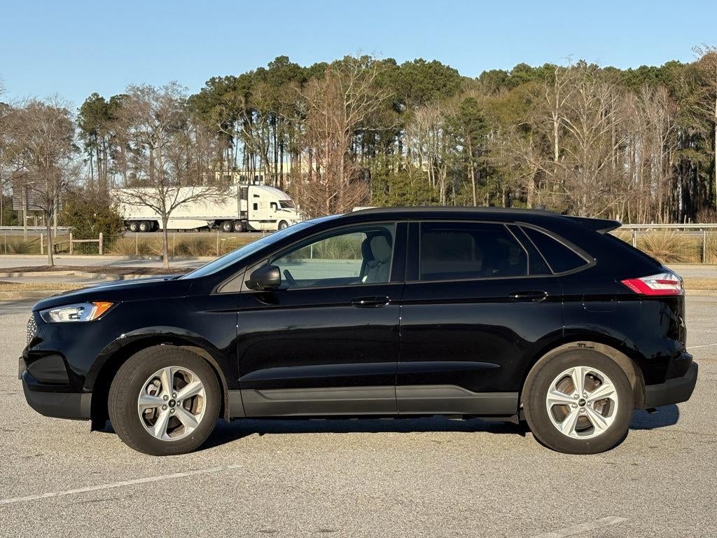 2023 Ford Edge SE