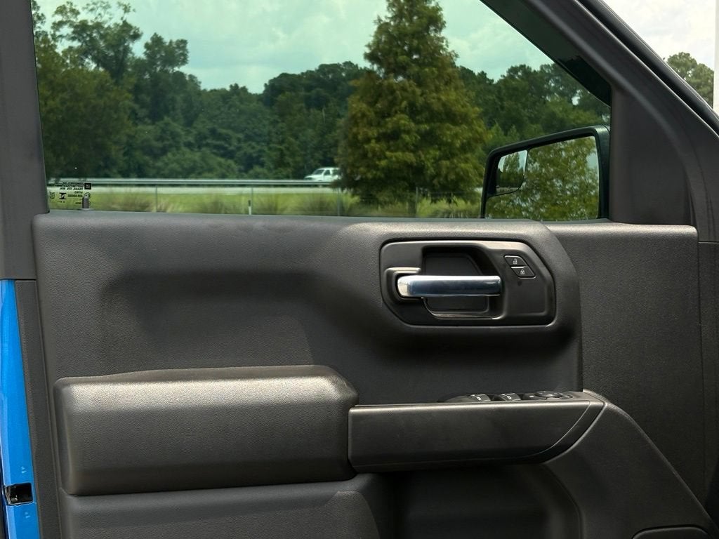 2025 Chevrolet Silverado 1500 Base