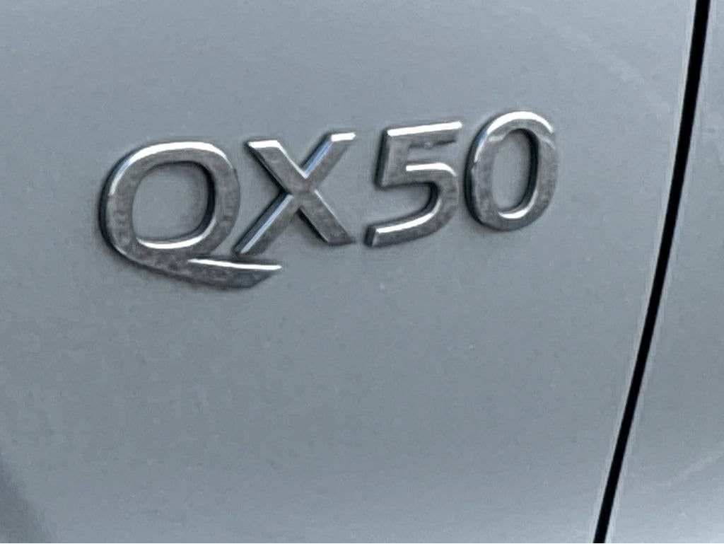 2021 INFINITI QX50 LUXE