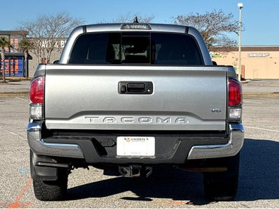2022 Toyota Tacoma 4WD SR