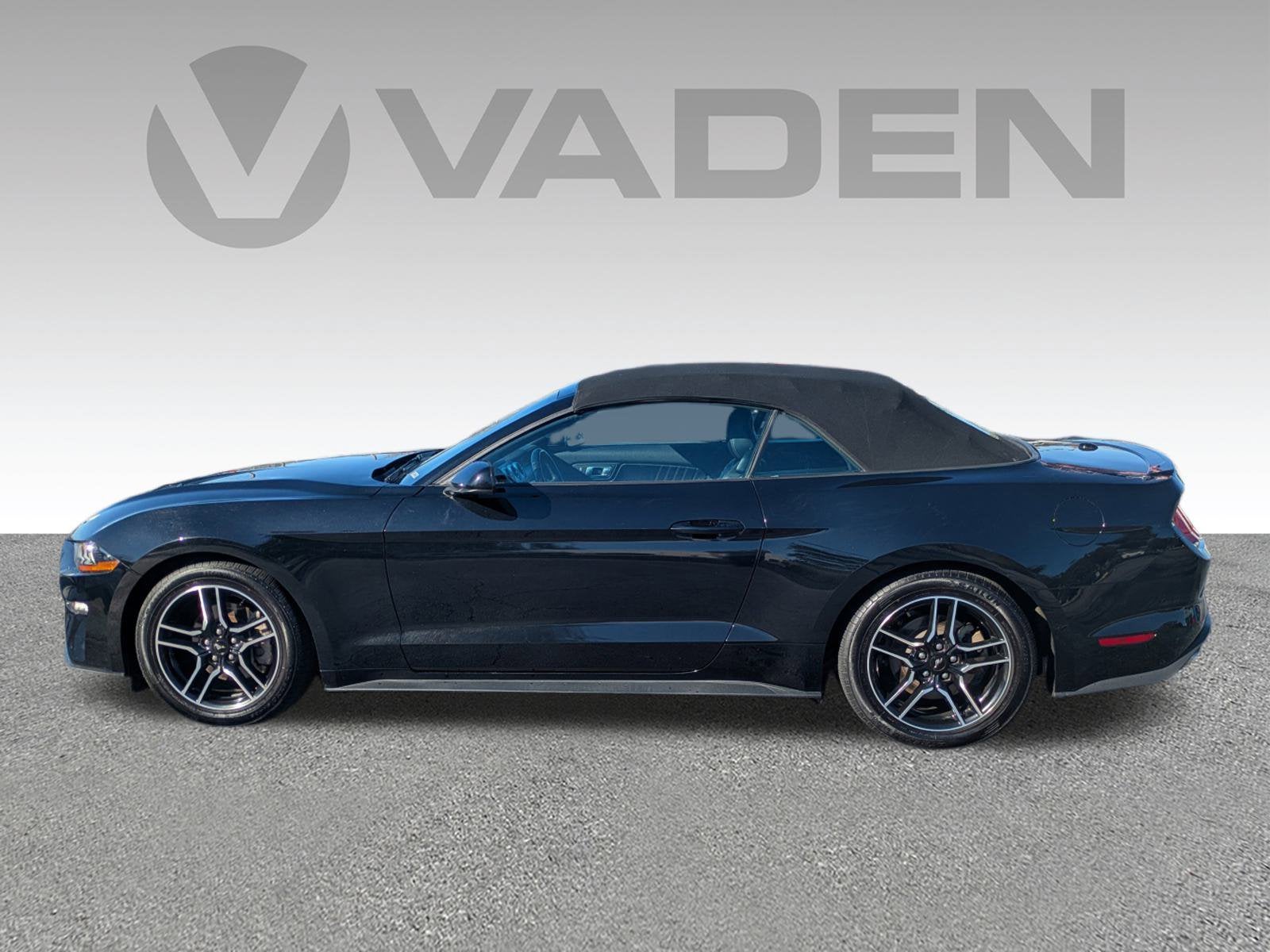 2023 Ford Mustang EcoBoost