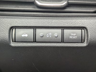2022 Nissan Altima SR FWD