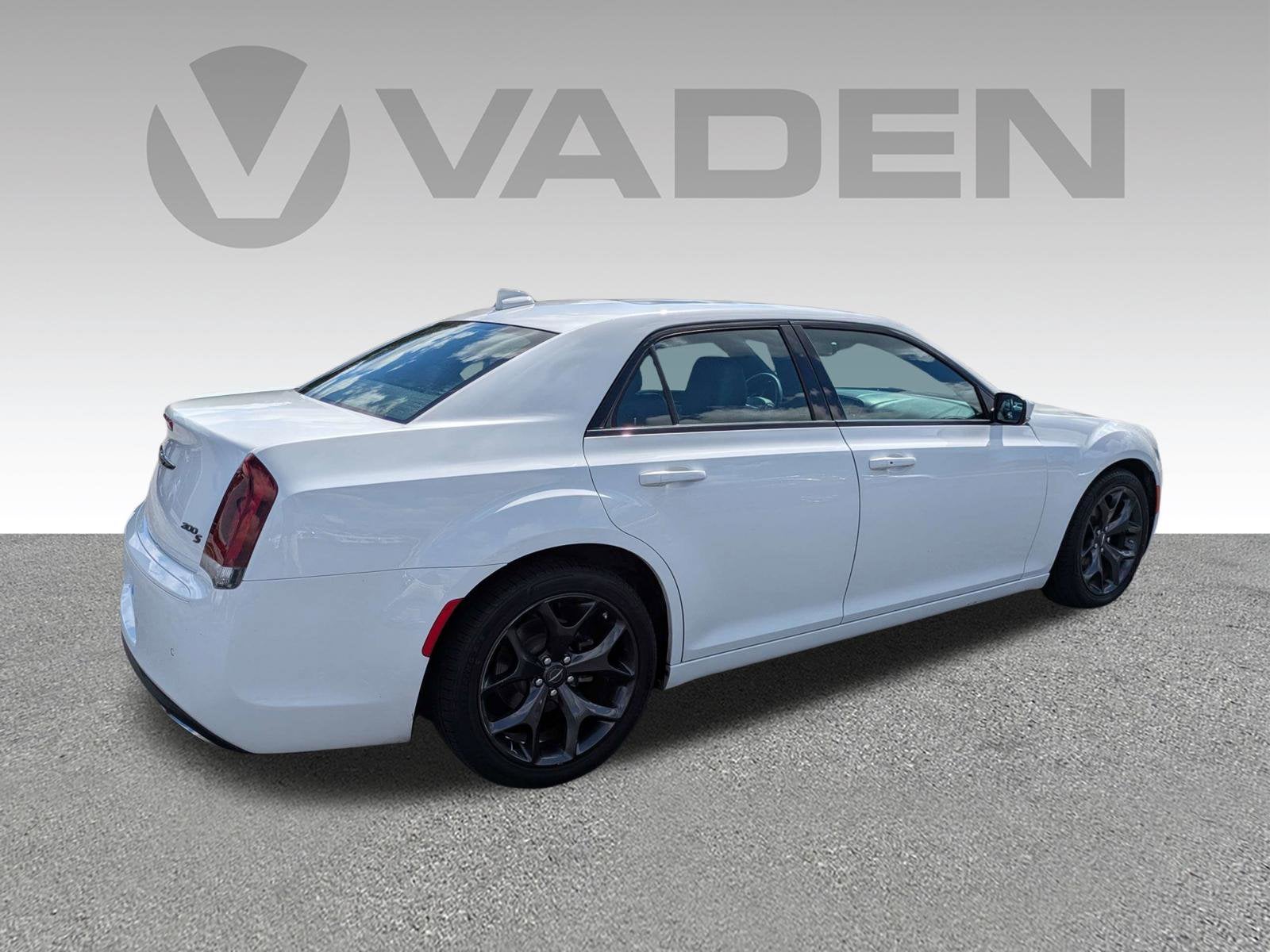 2023 Chrysler 300 300S