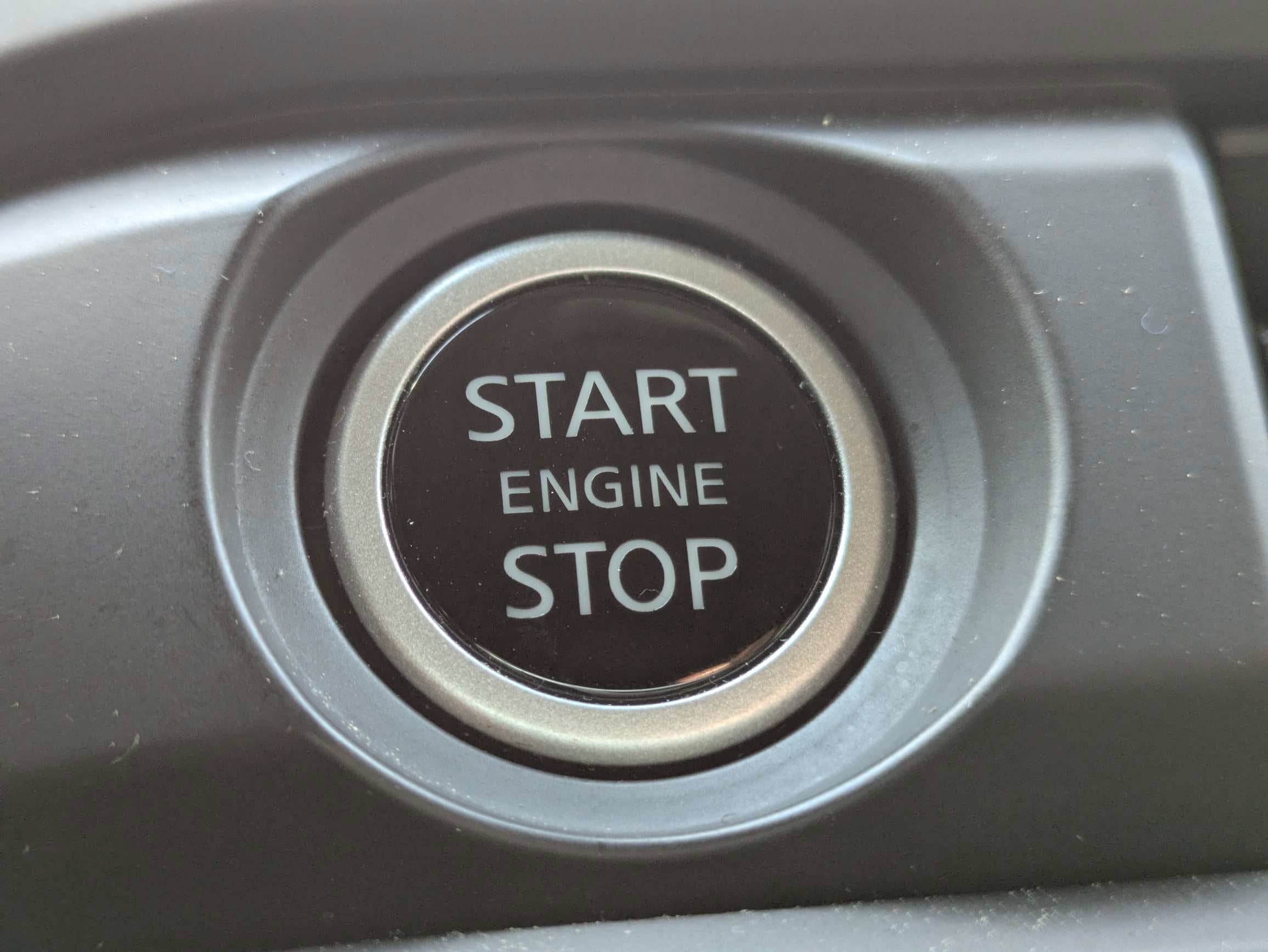 2024 Nissan Pathfinder S 4WD