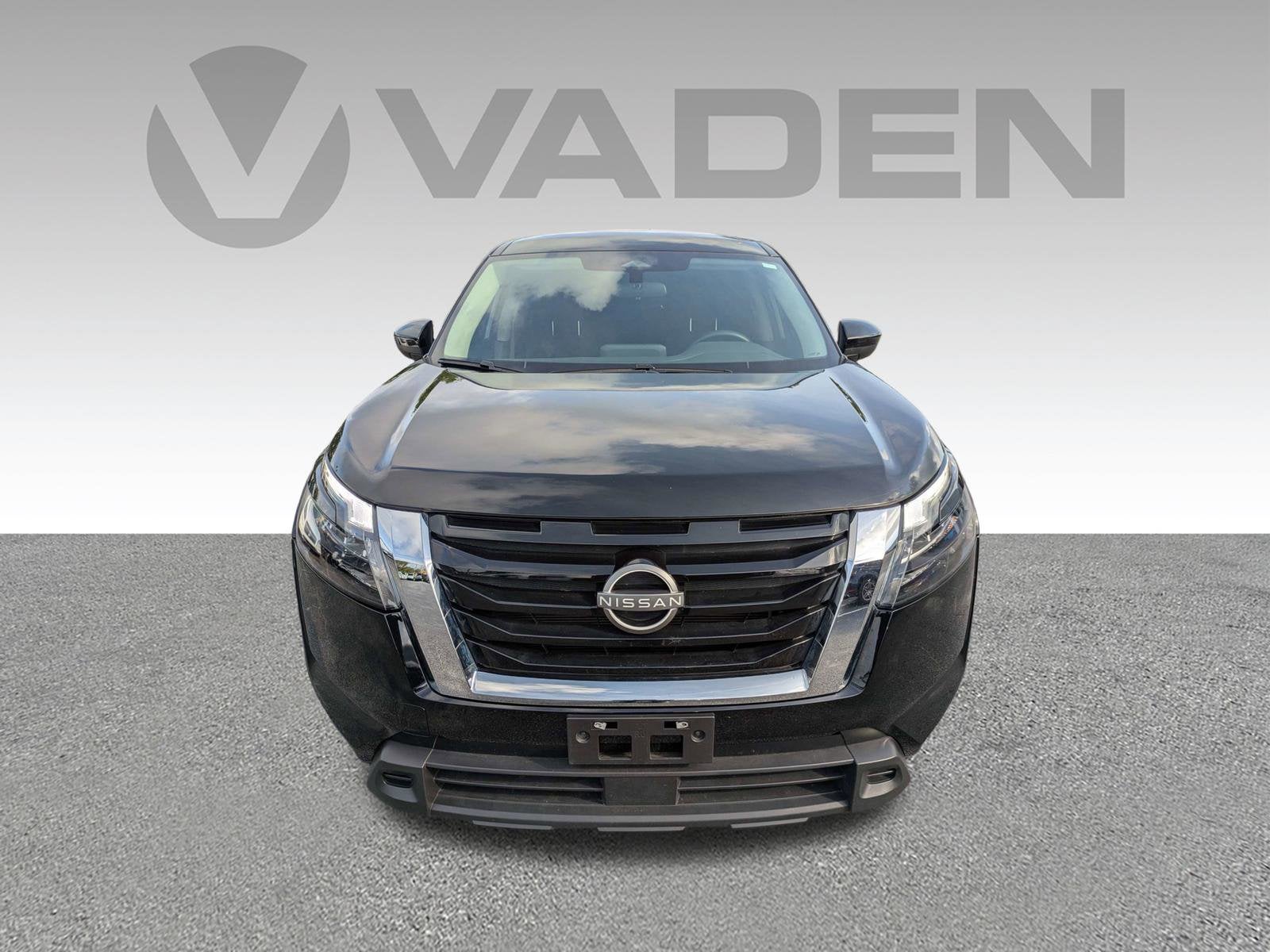 2024 Nissan Pathfinder S 4WD