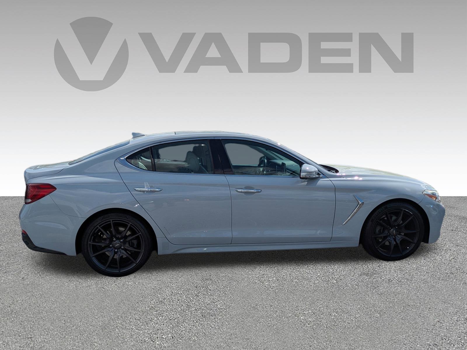 2021 Genesis G70 2.0T RWD