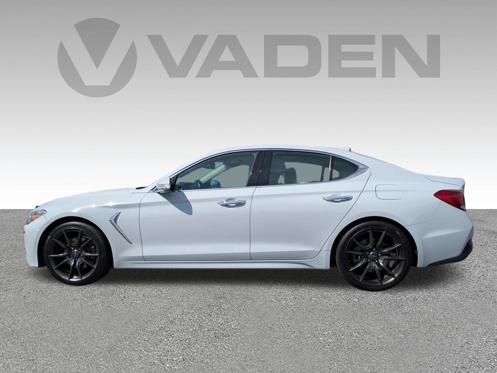 2021 Genesis G70 2.0T RWD