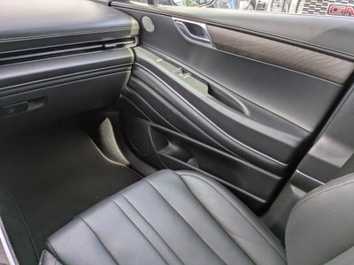 2021 Genesis G70 2.0T RWD