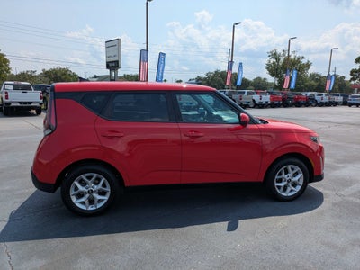 2024 Kia Soul LX