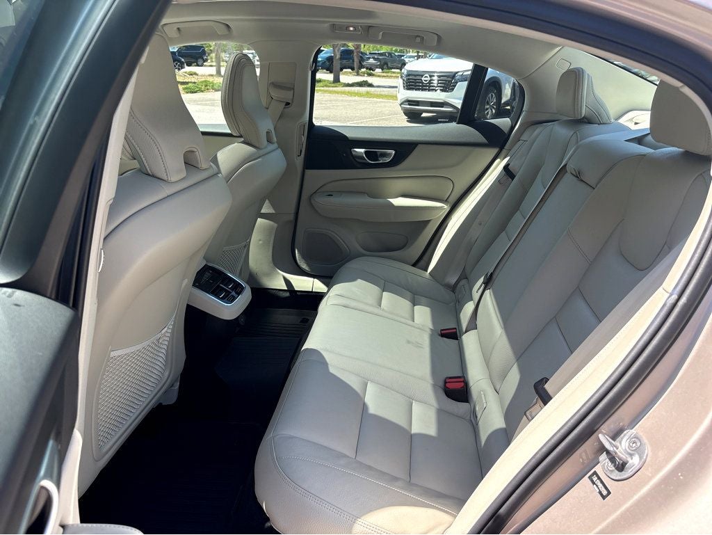 2024 Volvo S60 Ultimate