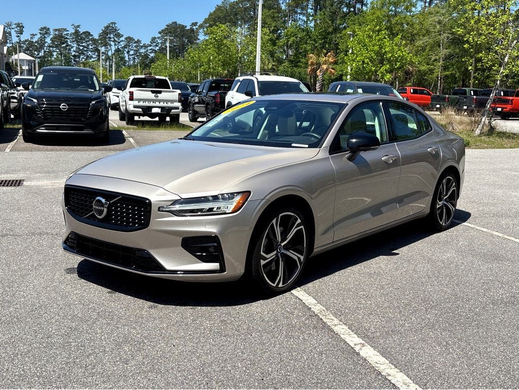 2024 Volvo S60 Ultimate