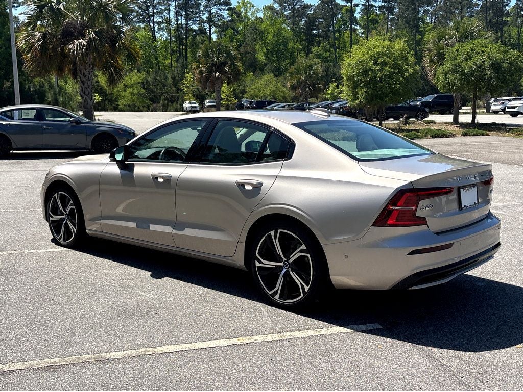 2024 Volvo S60 Ultimate