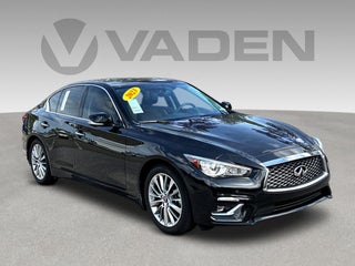 2023 INFINITI Q50 LUXE