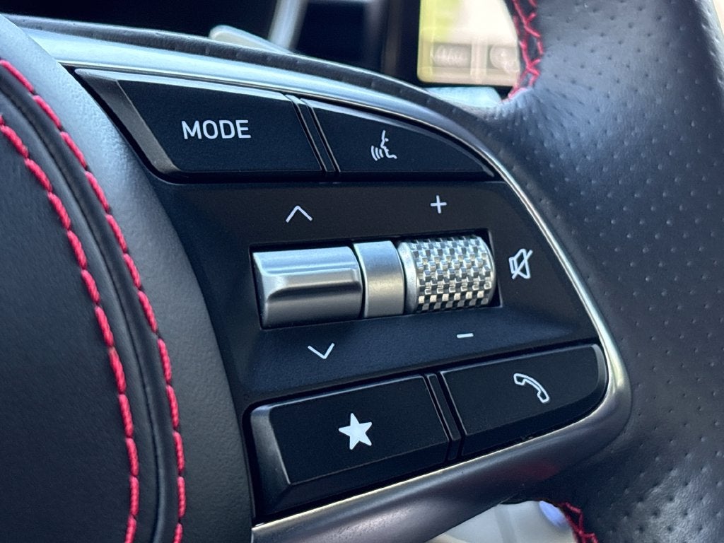 2025 Genesis G70 3.3T Sport Advanced