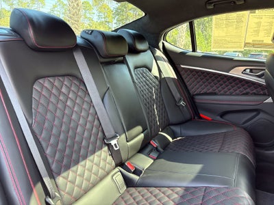2025 Genesis G70 3.3T Sport Advanced