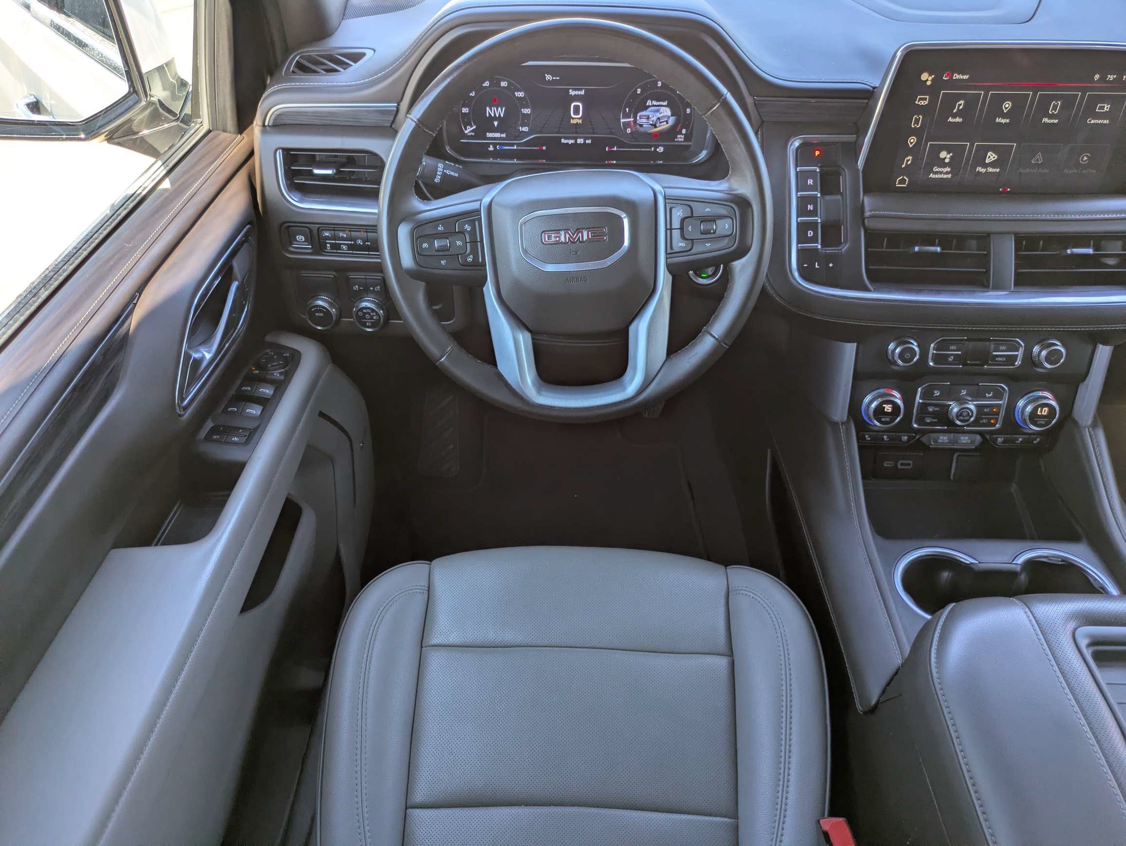 2024 GMC Yukon SLT