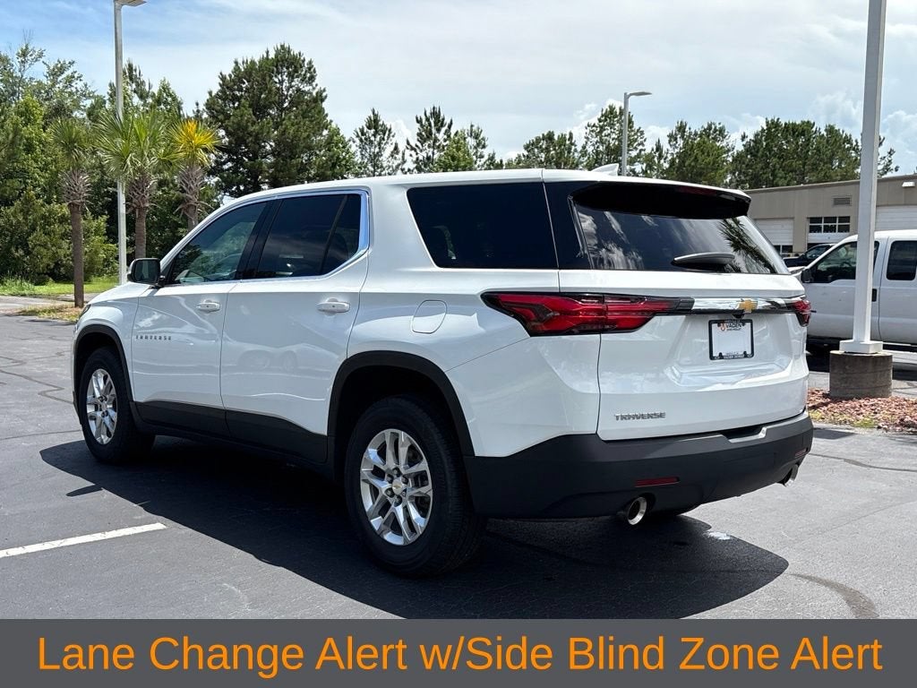 2023 Chevrolet Traverse LS