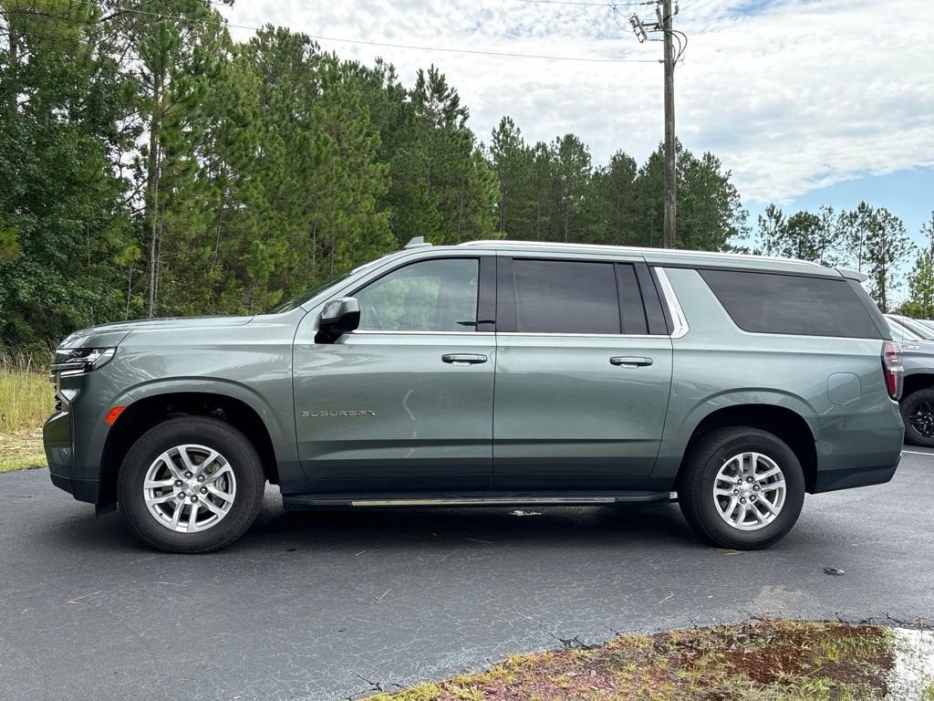 2024 Chevrolet Suburban LT