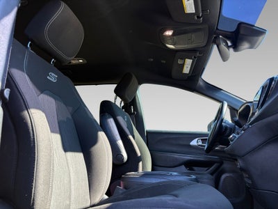 2021 Chrysler Pacifica Hybrid Touring