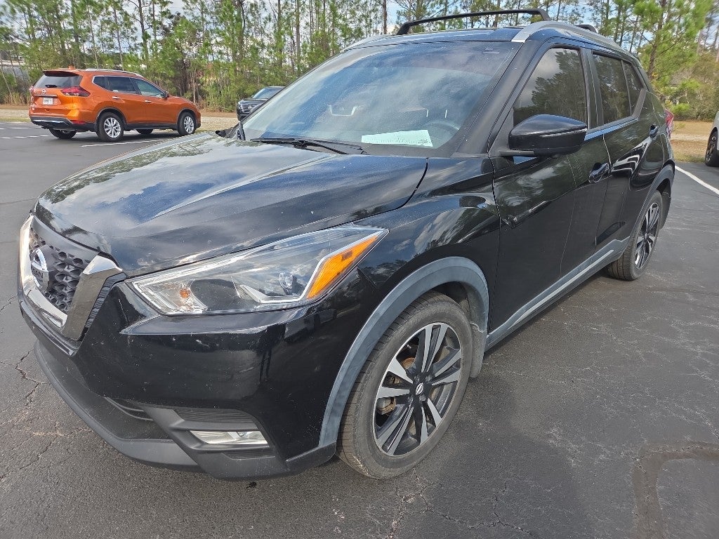 2019 Nissan Kicks SR