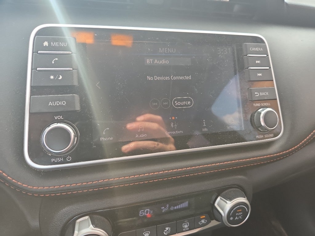 2019 Nissan Kicks SR