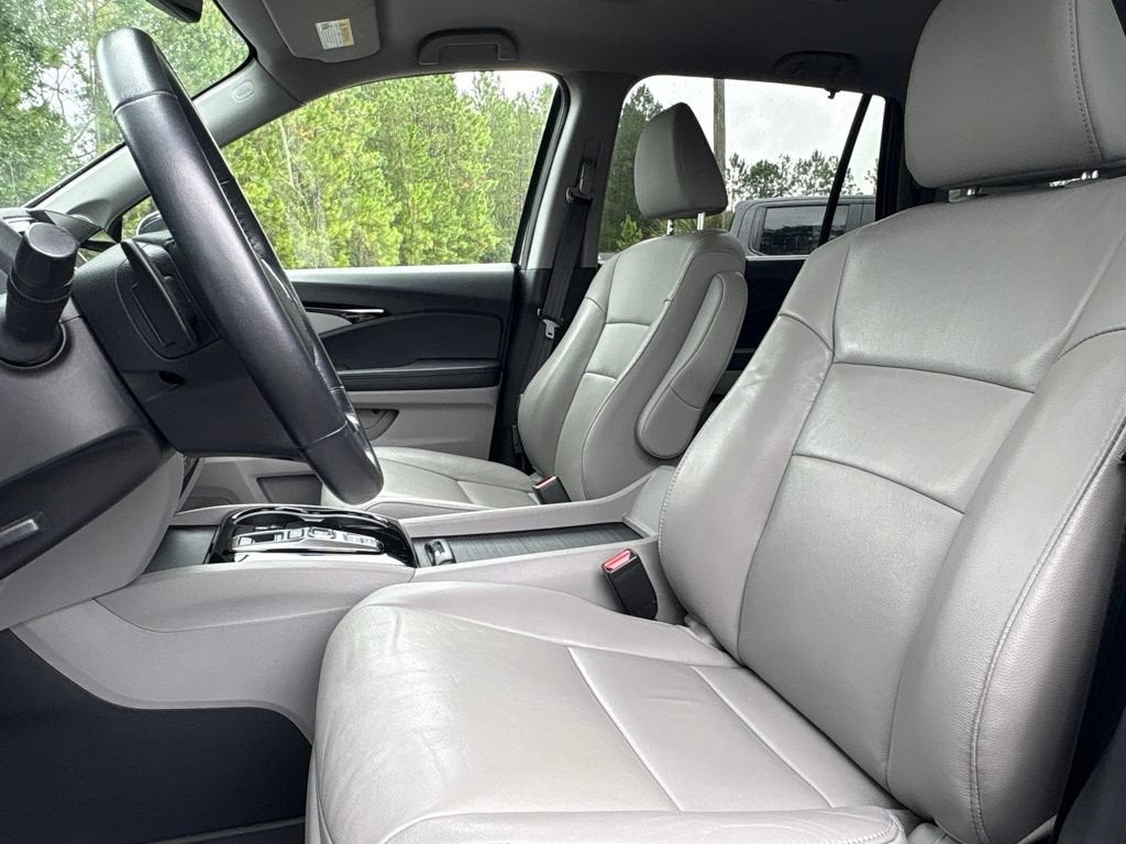 2022 Honda Pilot Touring 7-Passenger